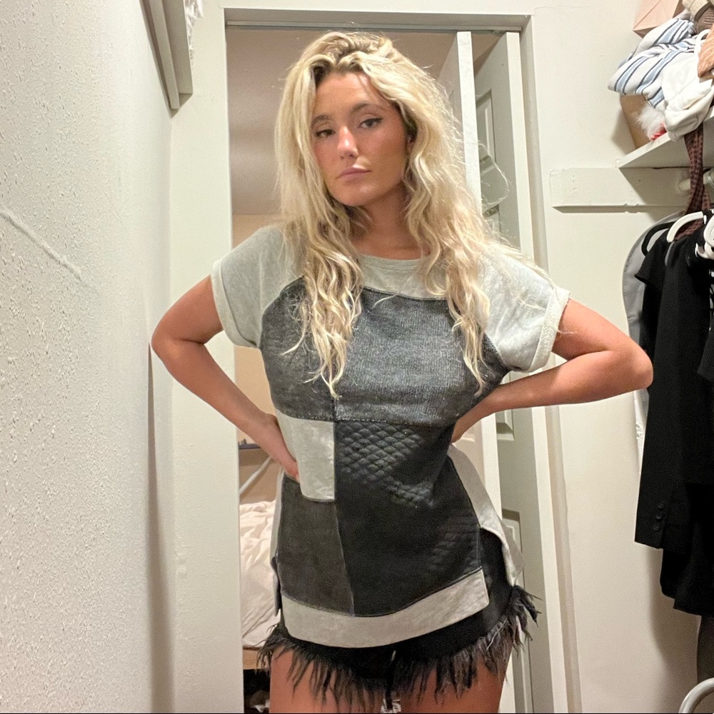 Sanctuary Patchwork Sweatshirt Short Sleeve